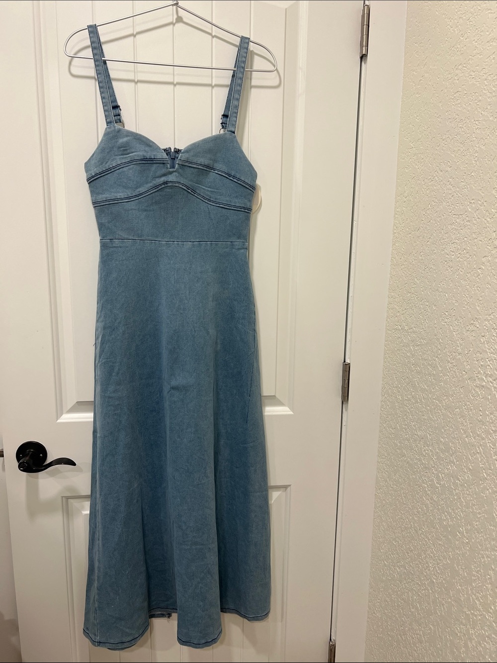 Selfie Leslie Here Comes The Sun Light Blue Denim Maxi Dress size Small NWT - Picture 2 of 16